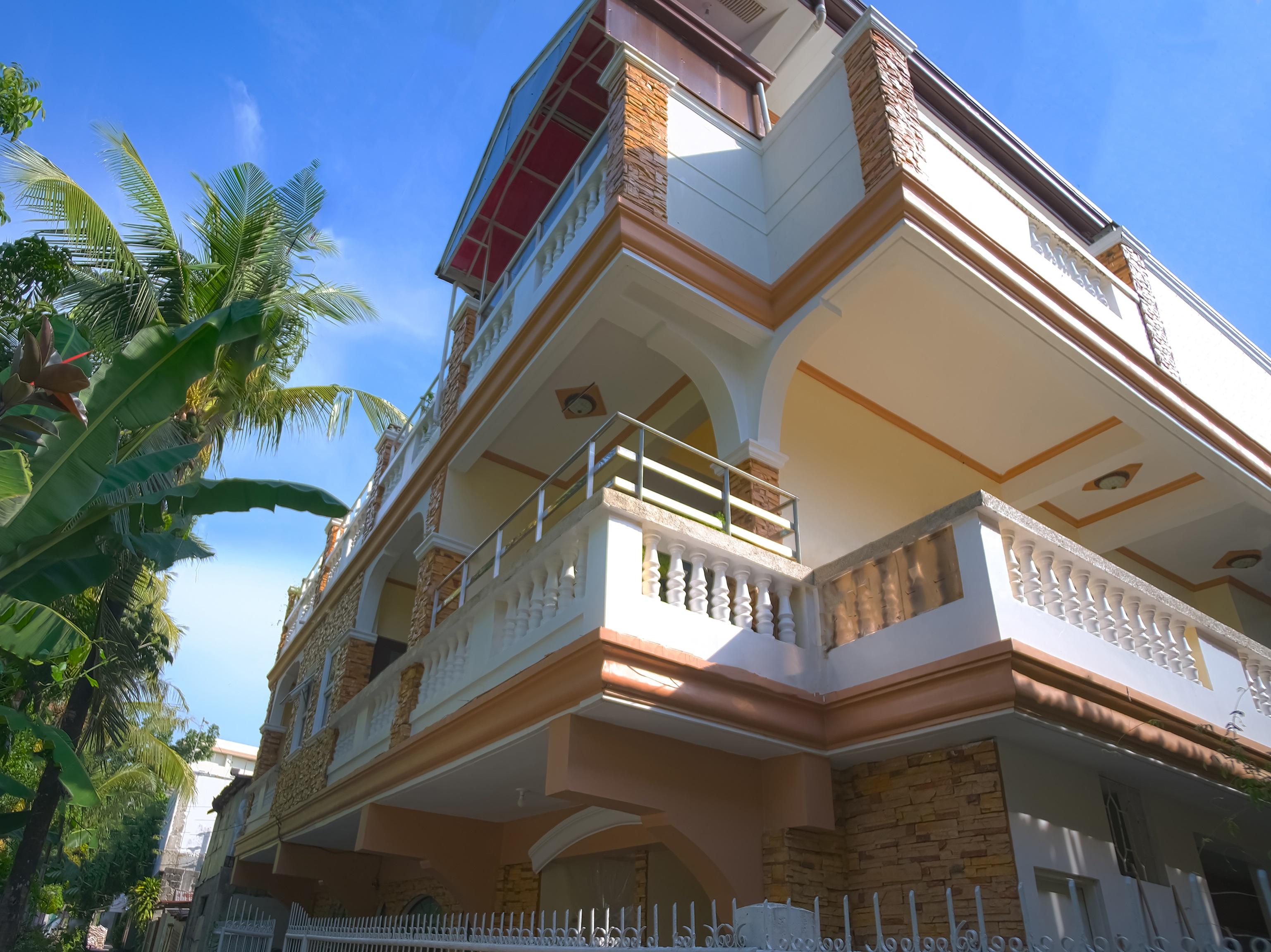 Casa D' Estrella Apartelle Balabag  Exterior foto